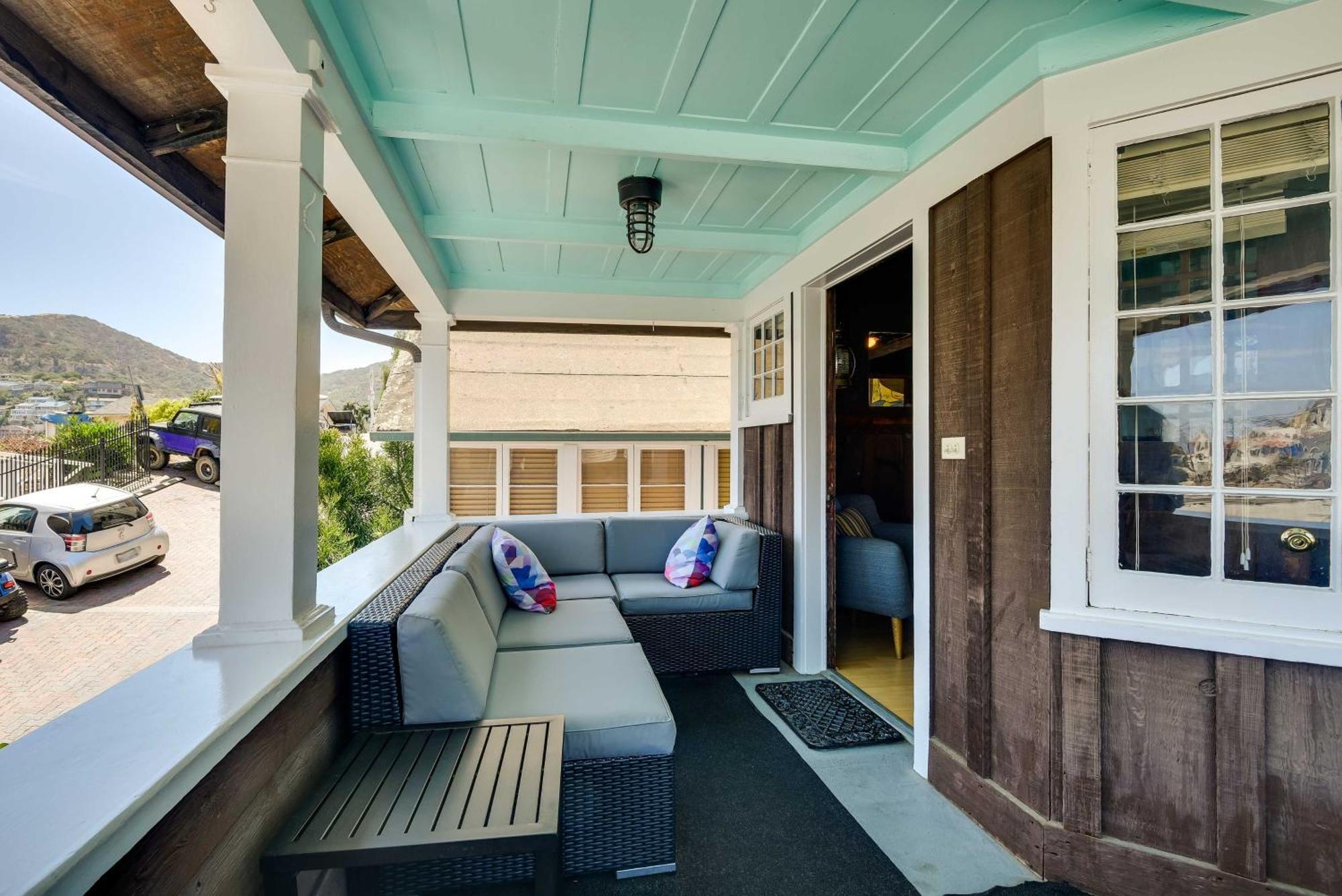 Charming Catalina Gem With Deck Walk To The Beach! Avalon Exteriér fotografie