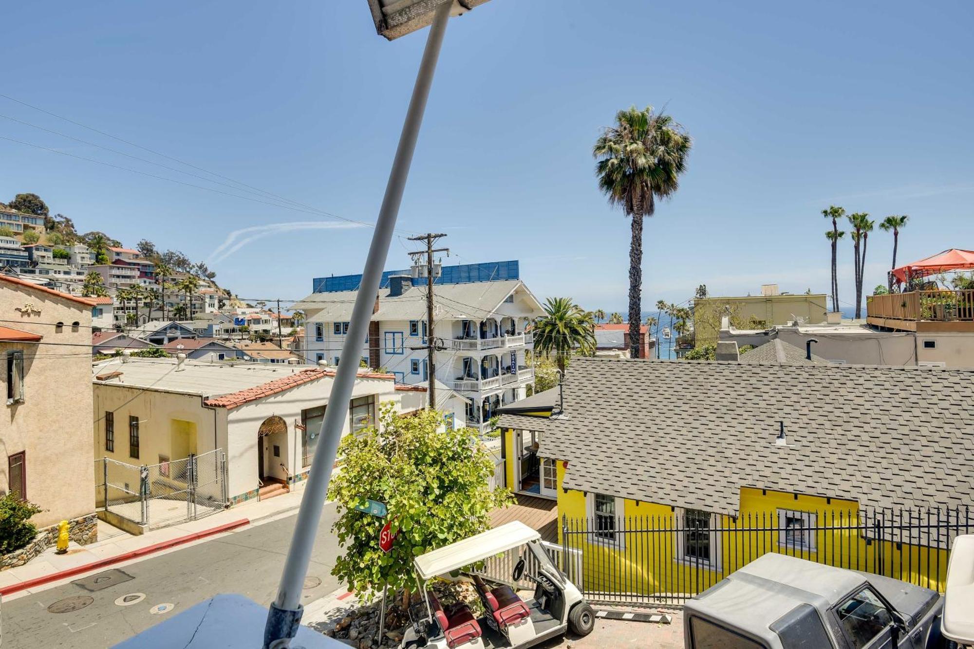 Charming Catalina Gem With Deck Walk To The Beach! Avalon Exteriér fotografie