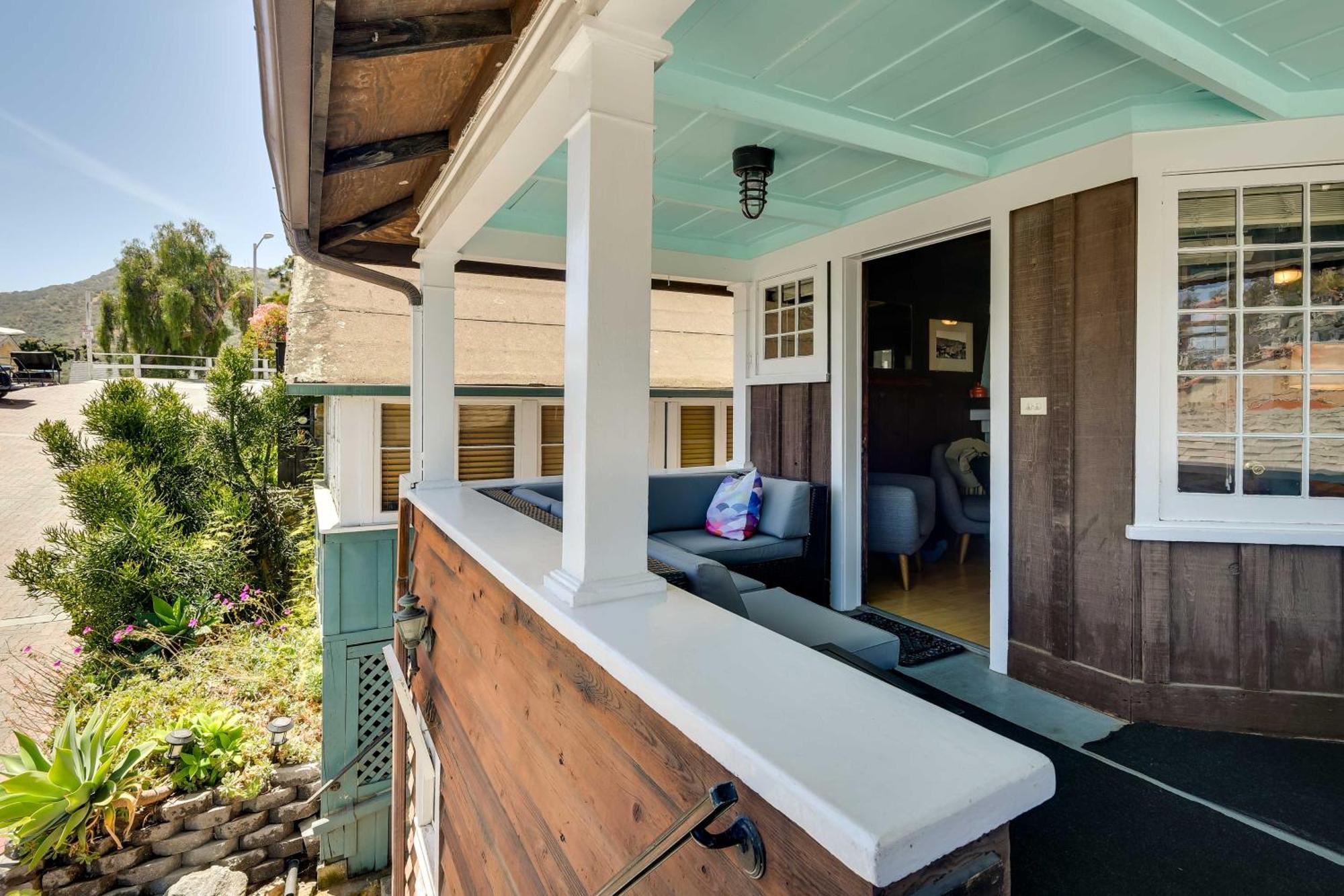 Charming Catalina Gem With Deck Walk To The Beach! Avalon Exteriér fotografie